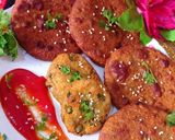 चींजी मटर आलू कचौड़ी (cheesy matar aloo kachori recipe in hindi) रेसिपी चरण 16 फोटो