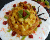 Foto del paso 5 de la receta: Tartaleta de crema de yema y vainilla ,con azucar quemada y fruta confitada.