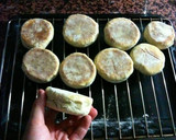 Foto del paso 5 de la receta: Muffins ingleses a la plancha