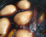 Foto del paso 2 de la receta: Peras al vino dulce.