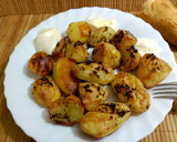 Foto del paso 5 de la receta: Patatitas asadas con alioli
