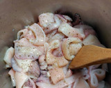 Foto del paso 1 de la receta: Calamares en salsa de manzana