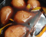 Foto del paso 3 de la receta: Peras al vino dulce.