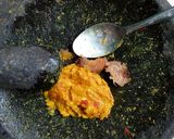 Foto langkah ke 1 dari resep Kari telor tahu kentang.