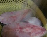 Hình bước làm 1 của món Canh chua cá ba sa