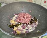 Foto langkah ke 2 dari resep Sayur tumis daging giling.