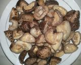 Foto langkah ke 1 dari resep kukus jamur shitake yg simpel.