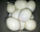 Foto langkah ke 1 dari resep telor kecap .