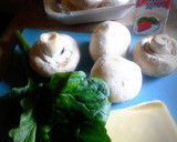 Foto del paso 1 de la receta: Champiñones rellenos con Espinaca