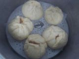 Bakpao isi ayam pedas
