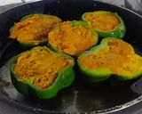 भरलेली ढोबळी मिरची (bharleli dhobli mirchi recipe in marathi) रेसिपी स्टेप 5 फोटो 