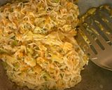 Foto langkah ke 3 dari resep Misoa goreng irit.