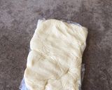 Foto del paso 2 de la receta: Medialunas de manteca