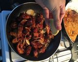Foto langkah ke 4 dari resep Ayam goreng mentega.