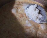 A picture of step 4 of Carrot Seviyan with Fruit Custard.