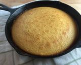 A picture of step 1 of Country Cornbread.