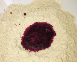 A picture of step 7 of Beetroot chapati.