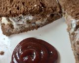 A picture of step 3 of Leftover Meatloaf and Mashed Potatoes and Gravy Sandwich.