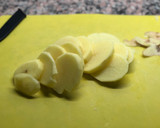 Foto del paso 1 de la receta: Tortilla de patatas para niños y bebés