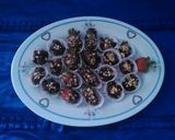 Foto langkah ke 5 dari resep Choco Fruits Bites ala Evi.