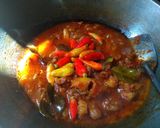 Foto langkah ke 5 dari resep Oseng Mercon.