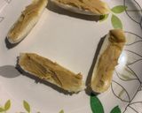 A picture of step 3 of Chia seed banana spilt.