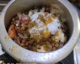 A picture of step 2 of Quick Chana Masala.