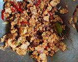 Foto langkah ke 5 dari resep Kering Tempe Pedas Manis.