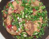 Hình bước làm 4 của món Cá bông lau kho nước màu