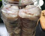 Hình bước làm 2 của món Tai heo ngâm nước mắm