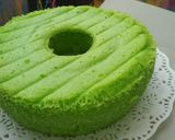 Foto langkah ke 6 dari resep Bolu pandan kukus lembut.