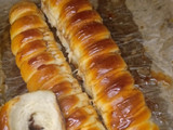 بريوش محشي بالشوكولاته