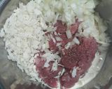 รูปขั้นตอนการทำที่ 1 ของ Meat Ball ⚽ (หมูผสมไก่)