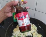 Foto langkah ke 2 dari resep Nasi goreng telur.