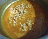 A picture of step 11 of Chana Masala Gravy.