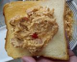 Foto langkah ke 9 dari resep Tuna Melt a la Kitchen of Olive's.