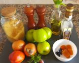 Foto del paso 1 de la receta: Pollo con "Chutney", de Cebollas con manzanas y damascos