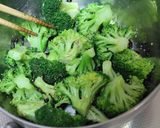 A picture of step 4 of Endless Salted Kombu Broccoli - Make Ahead.