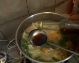 Foto langkah ke 7 dari resep Sop Ceker.... (1).