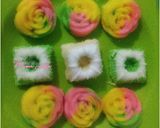 Foto langkah ke 4 dari resep kue putu dan rainbow mawar.