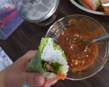 Foto langkah ke 4 dari resep Rice paper roll(lumpia vietnam).