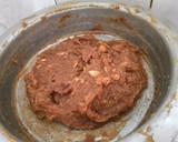A picture of step 6 of Dates Halwa.