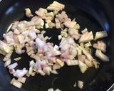 Une image de l'étape 3 de Courge turban turc farcie cantal et lardons.