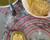 A picture of step 3 of Hanoi Banh Com (Green Rice Cake).