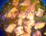 Hình bước làm 5 của món Cơm chiên dứa kiểu Thái (khao phat sapparot)