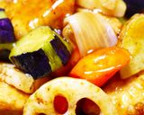 A picture of step 24 of Stir-Fried Tender Chicken Breast and Bean Sprouts with BBQ Sauce.