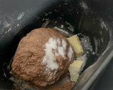 Foto langkah ke 2 dari resep Roti Tawar Cokelat Lembut ala Japanese.