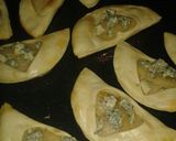 Foto del paso 3 de la receta: Bocaditos tibios de roquefort y pera