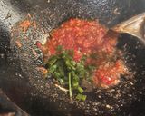 Foto langkah ke 7 dari resep Mie Goreng ala Brunei Darussalam.