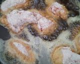 Foto langkah ke 7 dari resep Keto Garlic Fried Chicken.